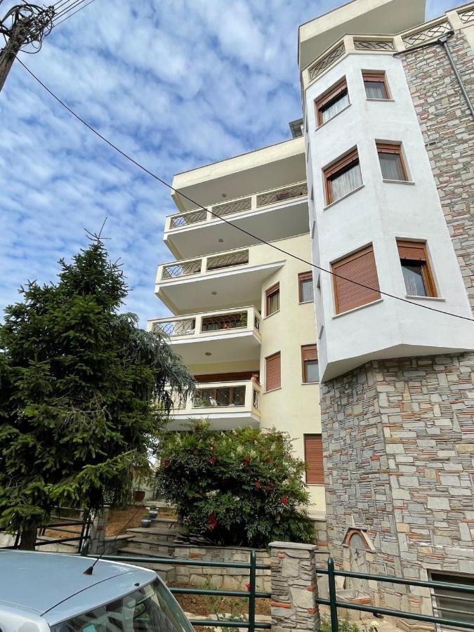 Belvedere 1 Drama Exterior photo